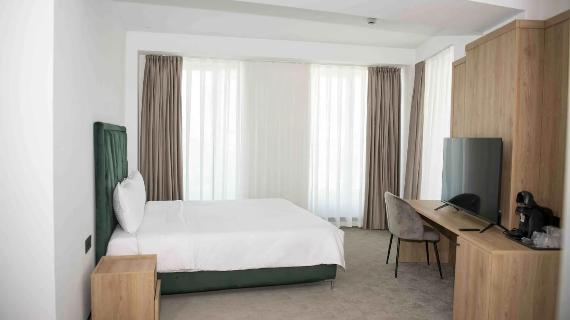 Cm111Apparthotel Bukarest Aparthotel