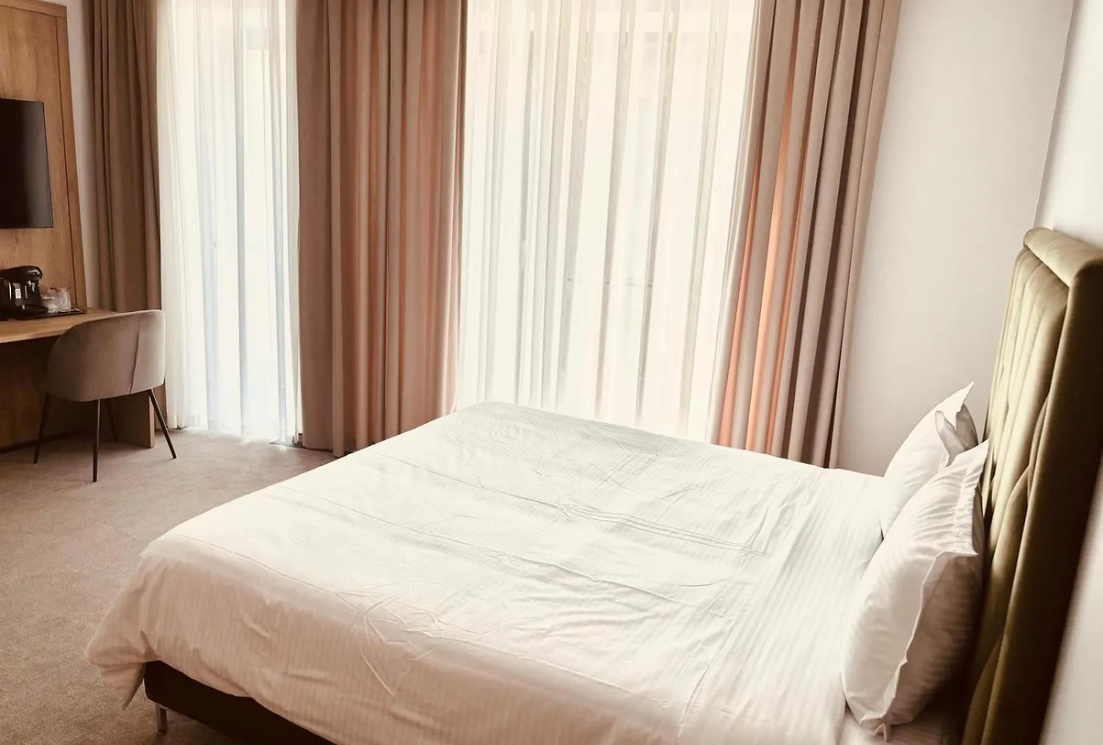 Cm111Apparthotel 부쿠레슈티 3*,  루마니아