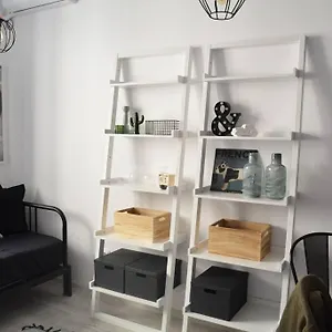 2 Bdr / Cozy Ap Near Old Town Bucharest