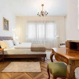 Nobel Boutique Βουκουρέστι