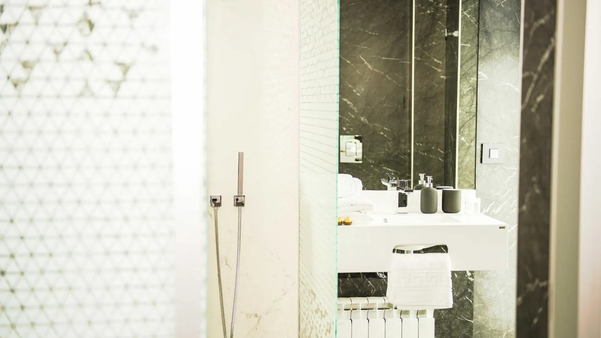 *** Aparthotel Cm111Apparthotel Bucharest Romania